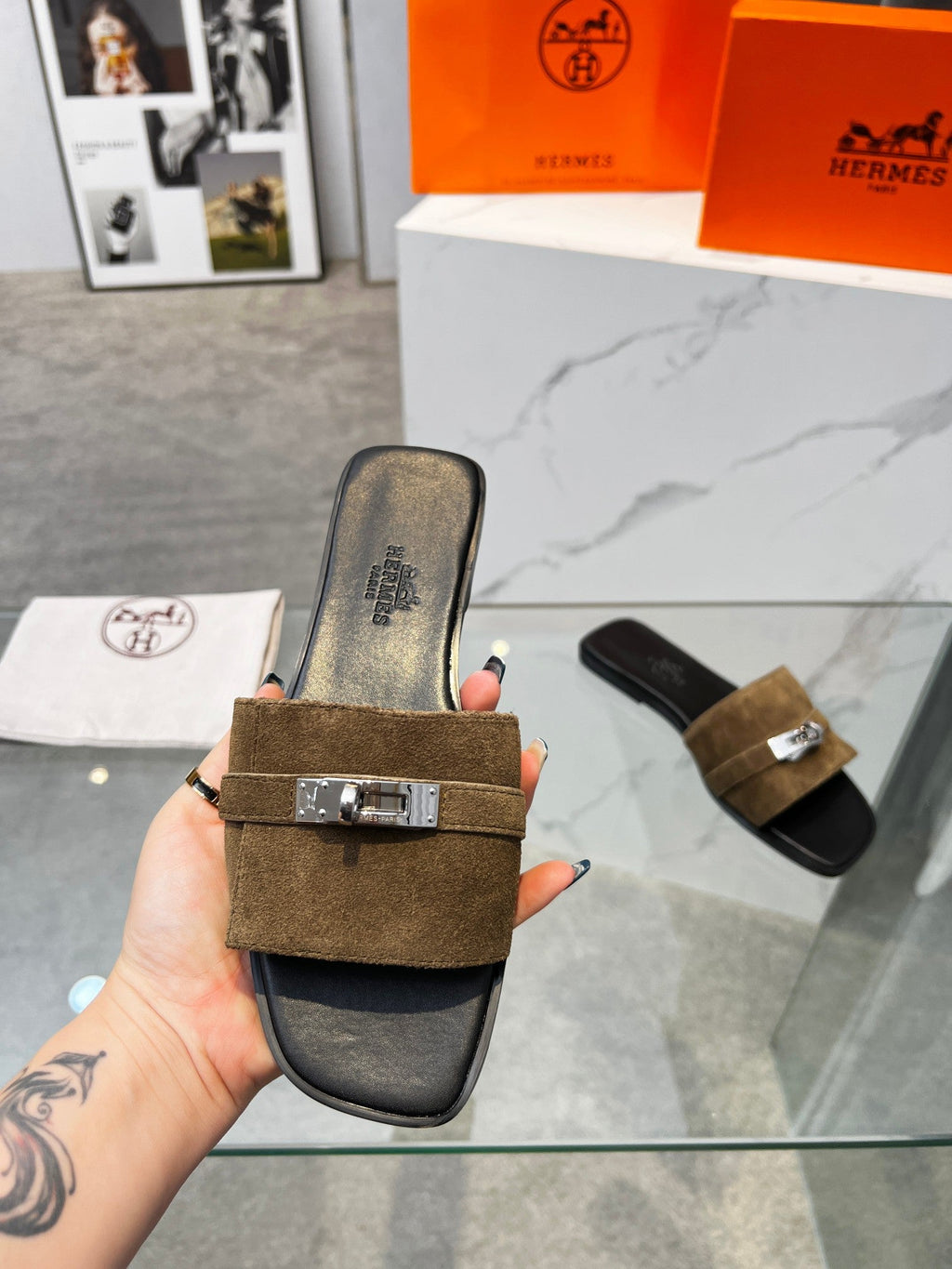 HERMES Giulia Sandal Brown Suede Black Calfskin